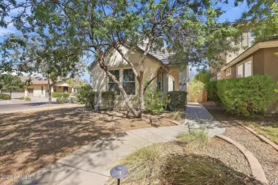15439 W Dreyfus Street, Surprise, AZ 85379 - Photo 24