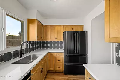 415 E Redmon Drive, Tempe, AZ 85283 - Photo 4