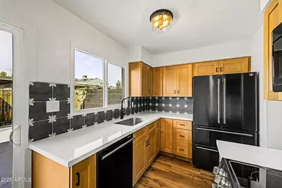 415 E Redmon Drive, Tempe, AZ 85283 - Photo 6