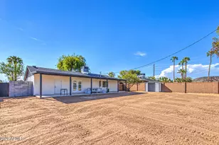 9043 N 16th Dr, Phoenix, AZ 85021 - Photo 36