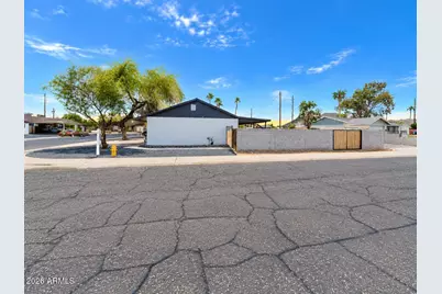 9043 N 16th Drive, Phoenix, AZ 85021 - Photo 6