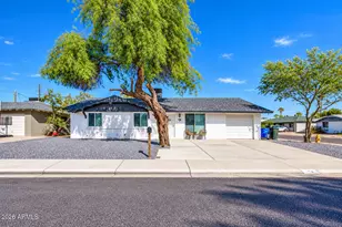 9043 N 16th Dr, Phoenix, AZ 85021 - Photo 1