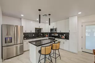9043 N 16th Dr, Phoenix, AZ 85021 - Photo 10