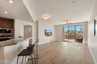 15802 N 71st Street #203, Scottsdale, AZ 85254 - Photo 4