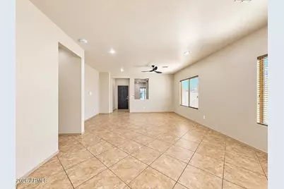 17961 W Lawrence Lane, Waddell, AZ 85355 - Photo 4