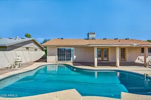 619 E Diamond Dr, Tempe, AZ 85283 - Photo 38
