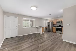 12440 N 20th St, Phoenix, AZ 85022 - Photo 6