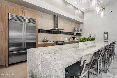 5250 E Deer Valley Drive #233, Phoenix, AZ 85054 - Photo 8
