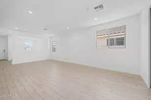 16976 W Buckhorn Trl, Surprise, AZ 85387 - Photo 8