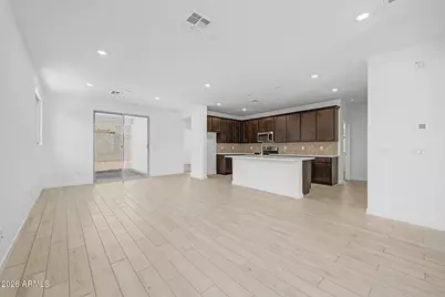 16976 W Buckhorn Trail, Surprise, AZ 85387 - Photo 10