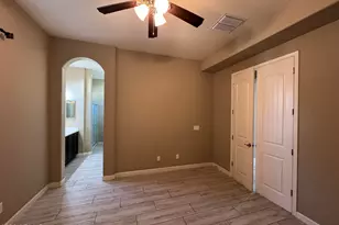 1367 S Country Club Dr, Mesa, AZ 85210 - Photo 20