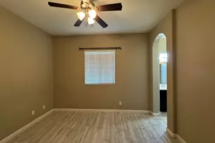 1367 S Country Club Dr, Mesa, AZ 85210 - Photo 22
