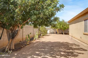 7612 N 81st Ln, Glendale, AZ 85303 - Photo 30