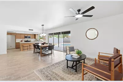 5216 W Desert Cove Avenue, Glendale, AZ 85304 - Photo 2