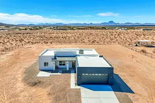 35335 W McNeil St, Arlington, AZ 85322 - Photo 1