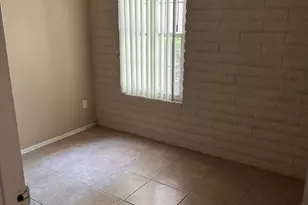 532 E 4th Pl, Mesa, AZ 85203 - Photo 8