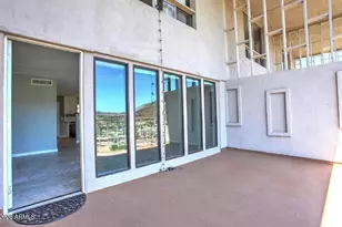 1057 E Butler Dr, Phoenix, AZ 85020 - Photo 18