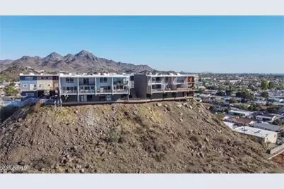 1057 E Butler Drive #4C, Phoenix, AZ 85020 - Photo 1