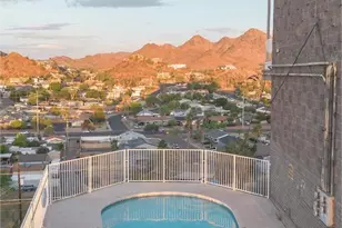 1057 E Butler Dr, Phoenix, AZ 85020 - Photo 10