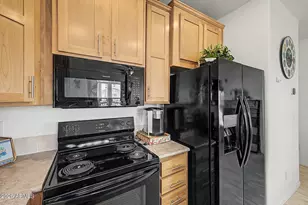 654 E Ranch Rd, San Tan Valley, AZ 85140 - Photo 16