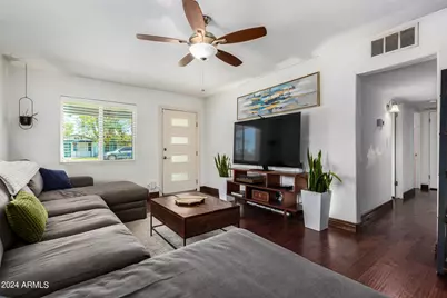 1103 E Georgia Avenue, Phoenix, AZ 85014 - Photo 4