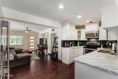 1103 E Georgia Avenue, Phoenix, AZ 85014 - Photo 10