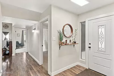 14239 N 26th Lane, Phoenix, AZ 85023 - Photo 4