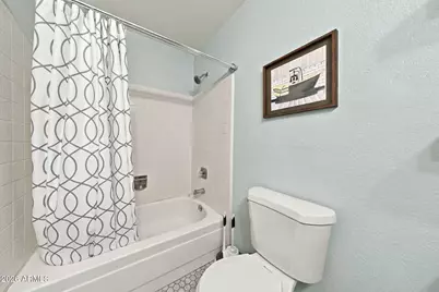 14239 N 26th Lane, Phoenix, AZ 85023 - Photo 16