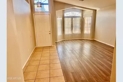 13346 W Saguaro Lane, Surprise, AZ 85374 - Photo 2