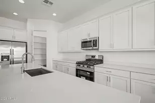 15024 W Desert Hollow Dr, Surprise, AZ 85387 - Photo 14