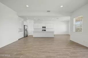 15024 W Desert Hollow Dr, Surprise, AZ 85387 - Photo 10
