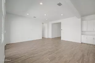 15024 W Desert Hollow Dr, Surprise, AZ 85387 - Photo 8
