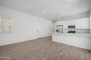15024 W Desert Hollow Dr, Surprise, AZ 85387 - Photo 34