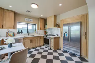 2209 N 12th Ave, Phoenix, AZ 85007 - Photo 16