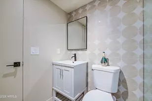 2209 N 12th Ave, Phoenix, AZ 85007 - Photo 54