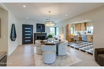 2209 N 12th Avenue, Phoenix, AZ 85007 - Photo 14