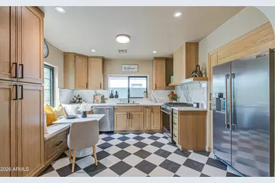 2209 N 12th Avenue, Phoenix, AZ 85007 - Photo 4