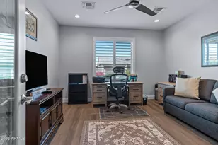 16897 W Almeria Rd, Goodyear, AZ 85395 - Photo 32