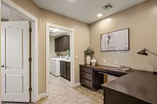 12081 W Desert Mirage Dr, Peoria, AZ 85383 - Photo 24