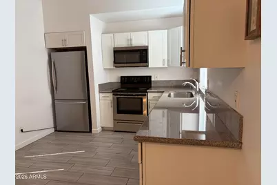 3643 W Garfield Street # B, Phoenix, AZ 85009 - Photo 4
