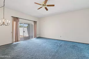 10538 W Palmeras Dr, Sun City, AZ 85373 - Photo 18