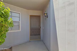 10538 W Palmeras Dr, Sun City, AZ 85373 - Photo 4