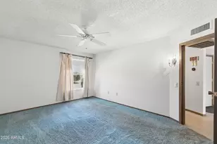 10538 W Palmeras Dr, Sun City, AZ 85373 - Photo 24