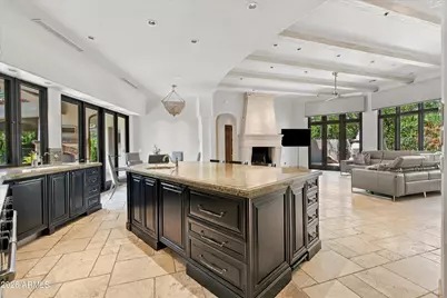 5921 E Cheney Drive, Paradise Valley, AZ 85253 - Photo 8