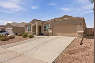 30178 W Fairmount Ave, Buckeye, AZ 85396 - Photo 2