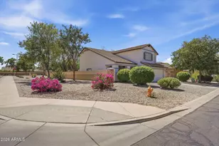 2557 W Wrangler Way, San Tan Valley, AZ 85144 - Photo 2