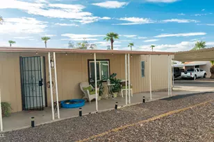 303 E South Mountain Ave, Phoenix, AZ 85042 - Photo 4
