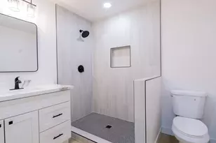 7141 W Vernon Ave, Phoenix, AZ 85035 - Photo 18