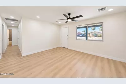 7141 W Vernon Avenue, Phoenix, AZ 85035 - Photo 12