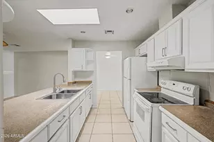 4222 W Solano Dr, Phoenix, AZ 85019 - Photo 16